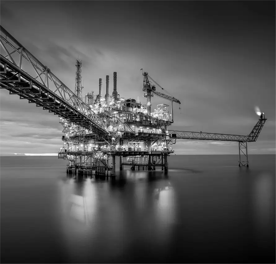 Offshore oil and gas platform